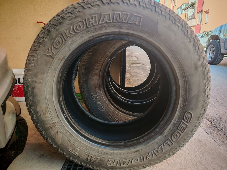 4бр. Yokohama Geolandar at g015 225/70/16