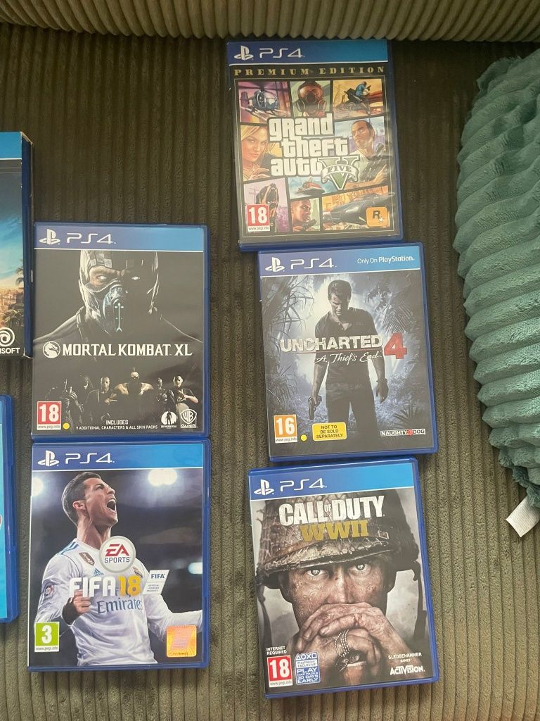 Vand PS 4 slim 1TB