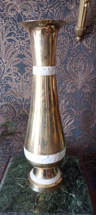 Superbe vaze de podea din bronz