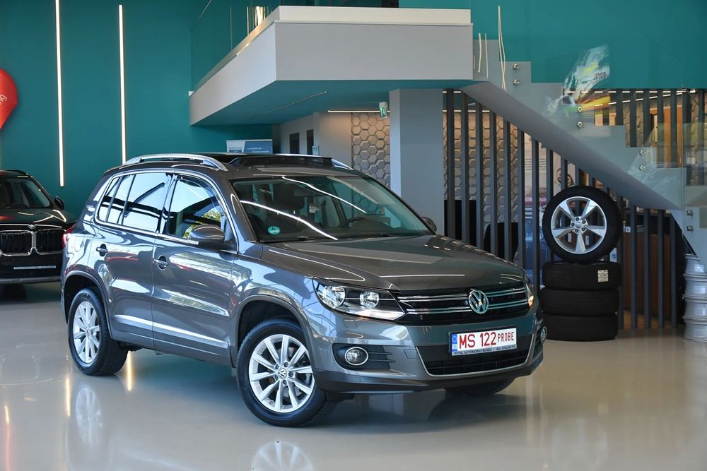 Volkswagen Tiguan 12luni Garantie~Highline~Navi 3d~Panoramic~Benzina