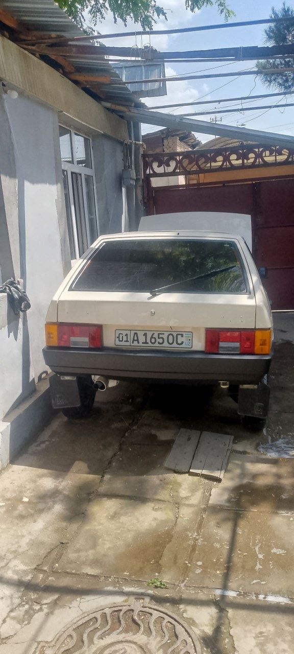 Продаётся ваз-2109