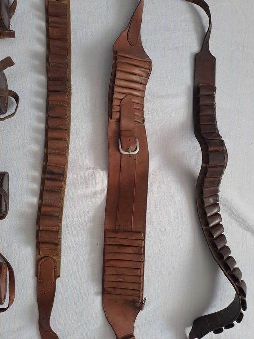 cartusiera piele geanta vanatoare