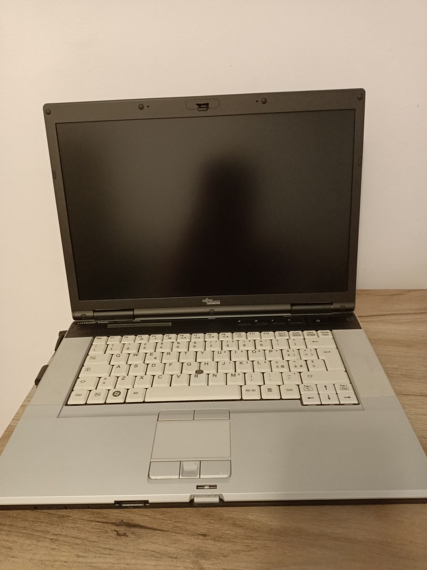 Laptop Lifebook E8410C