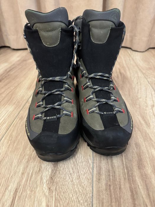 Турестически обувки La sportiva