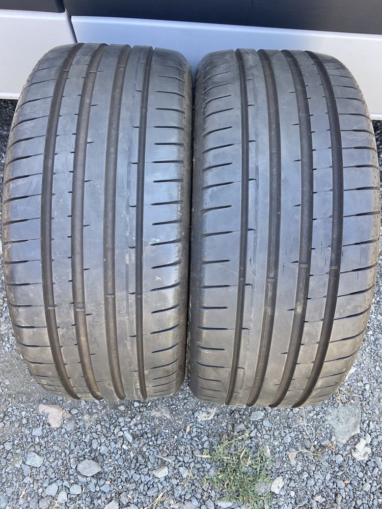 215/40/18/Dunlop sport maxx