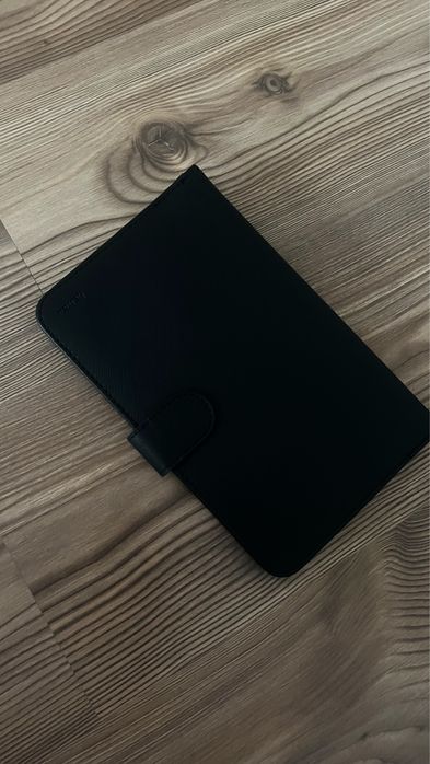 husă pentru tabletă cu tastatură