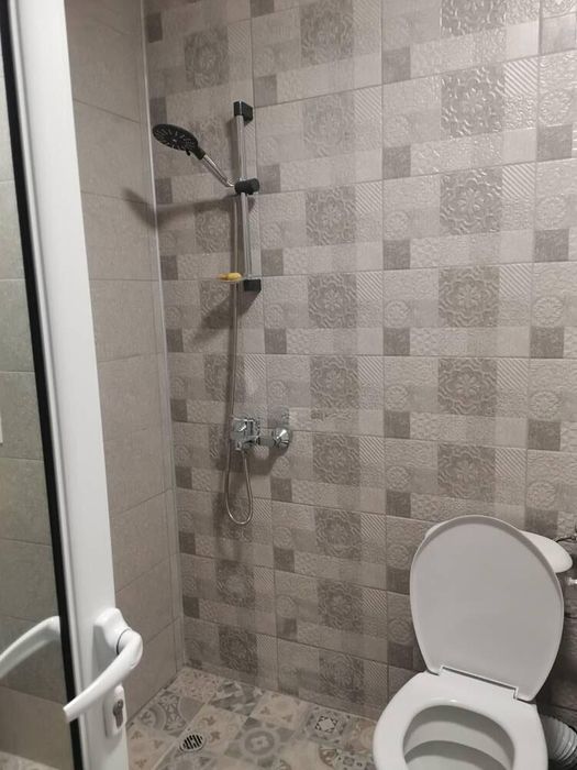 Дава се под наем Двустаен апартамент в Бургас, Меден рудник - зона Г - 60 кв.м за 255 € - Снимка #3