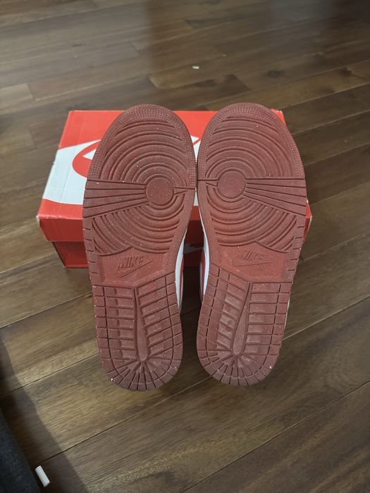 Air Jordan 1 mid