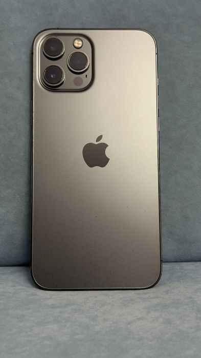 Перфектен Iphone 12 Pro Max 128 Graphite