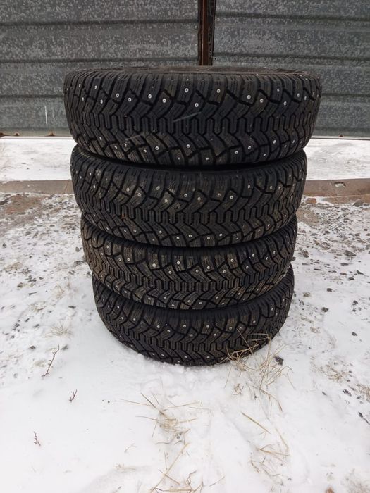 Б/у зимние шипованные шины