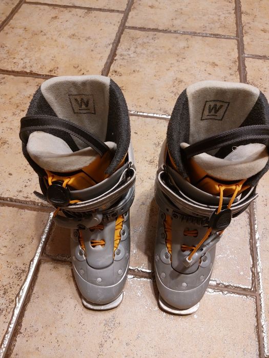 Clapari Salomon pentru femei