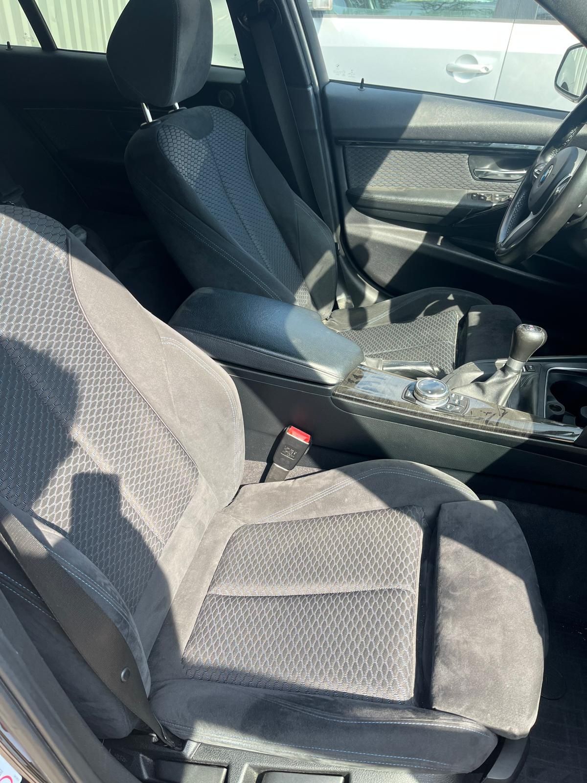 Vând BMW f31 Facelift 318d