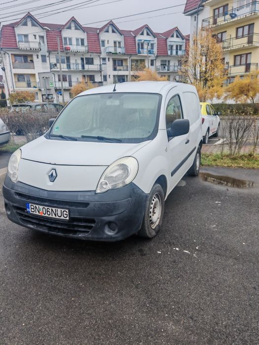 Vând Renault kangoo