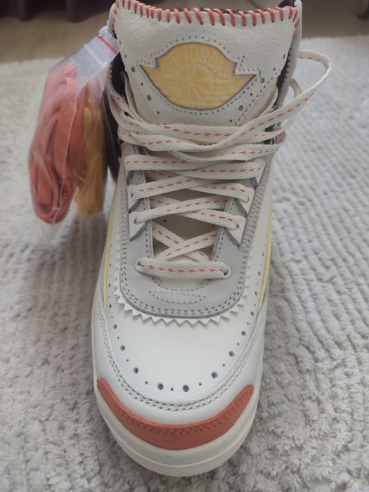 Air Jordan 2 Retro Maison Chateau Rouge