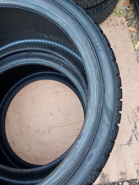 315/30/21 Pirelli 2бр