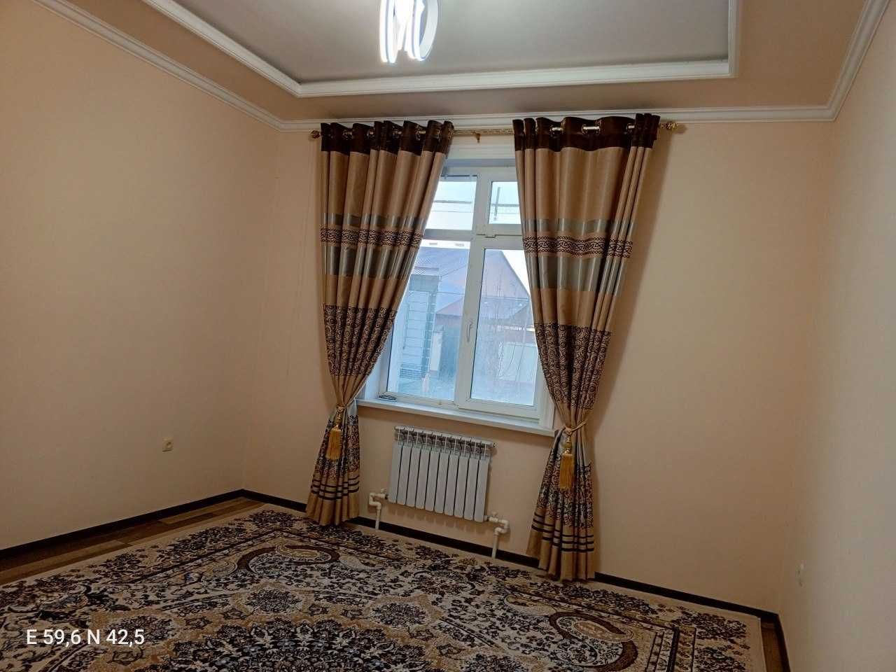 Барлык колайлыкларга ийе жай сатылады