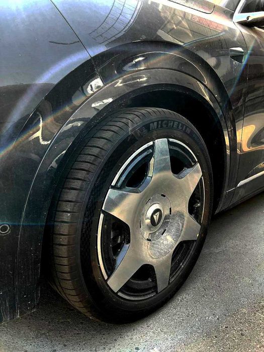 Deepal S09 —  4x4 Ultra