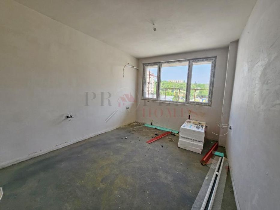 Продава се Тристаен апартамент в Велико Търново, Колю Фичето - 90 кв.м за 1334 €/кв.м - Снимка #8