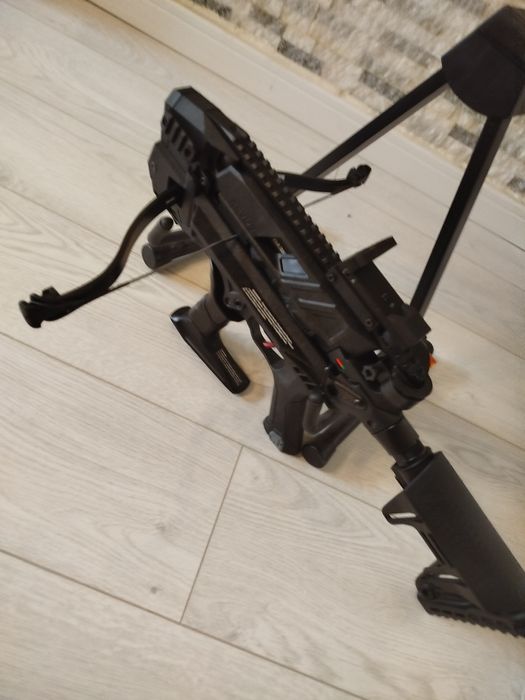 Автоматичен арбалет Revo7