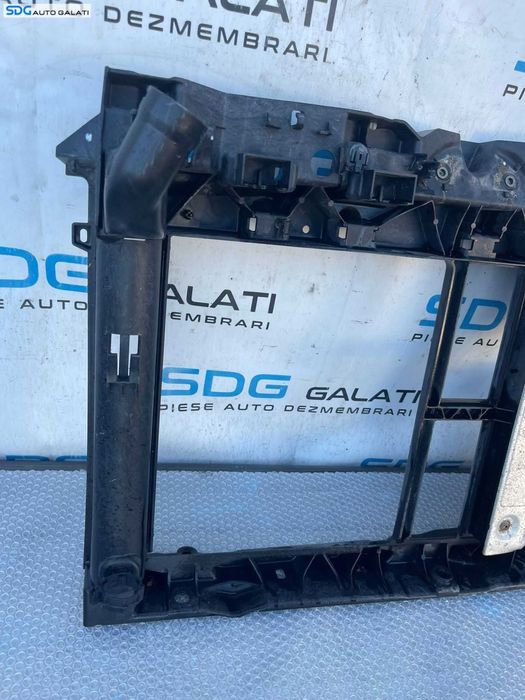 Trager Tragher Calandru Panou Frontal Citroen C3 2002 - 2009 Cod 9680218280