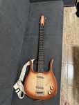 Danelectro longhorn short-scale  бас китара