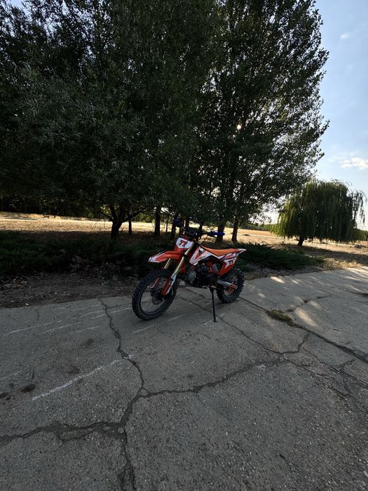 Cross Ultra 125cc 4T