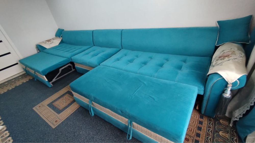 Продаю диван 5 метров