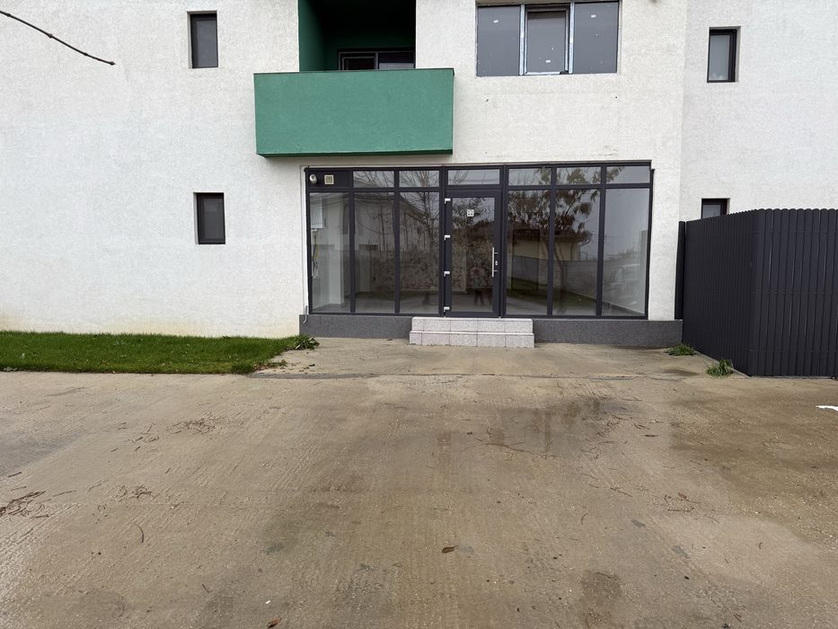 Inchiriez Spatiu comercial zona Selgros/Damila