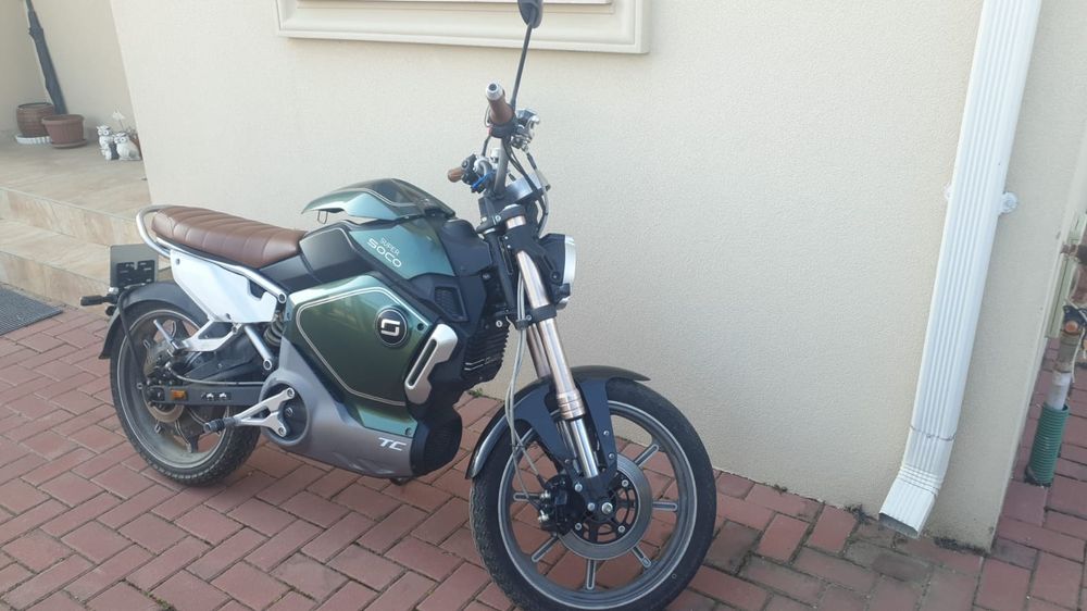 Motocicleta/scuter electric Super soco TC (cat. B/AM)