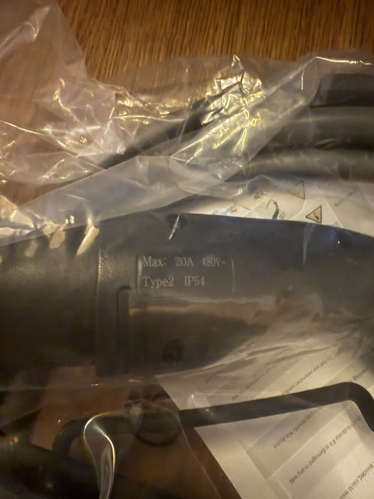 Кабел за зареждане ОРИГИНАЛЕН