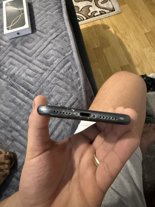 Iphone 11 64gb negru utilizat