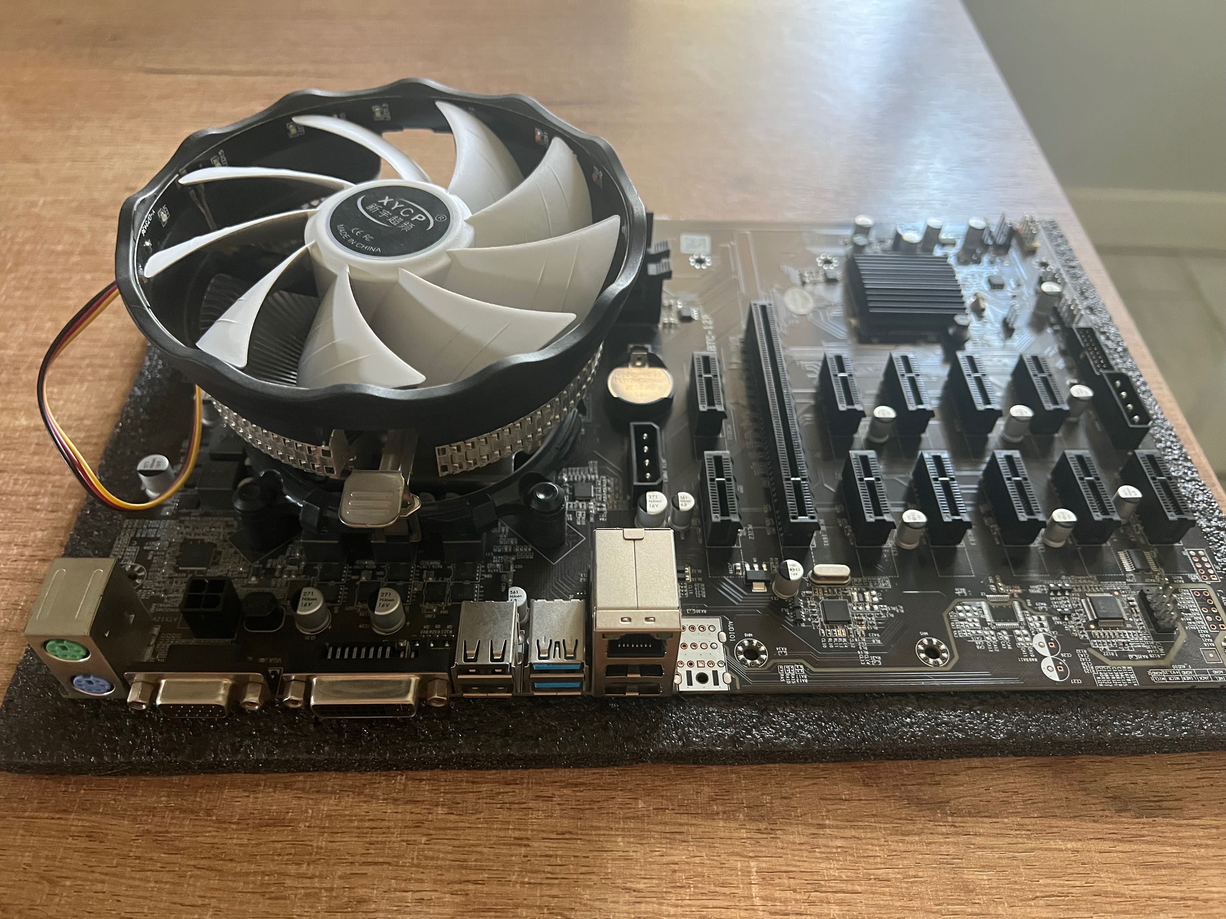 Материнская плата B250+проц Intel Core I3 6100+ оперативкаDDR4 8Gb