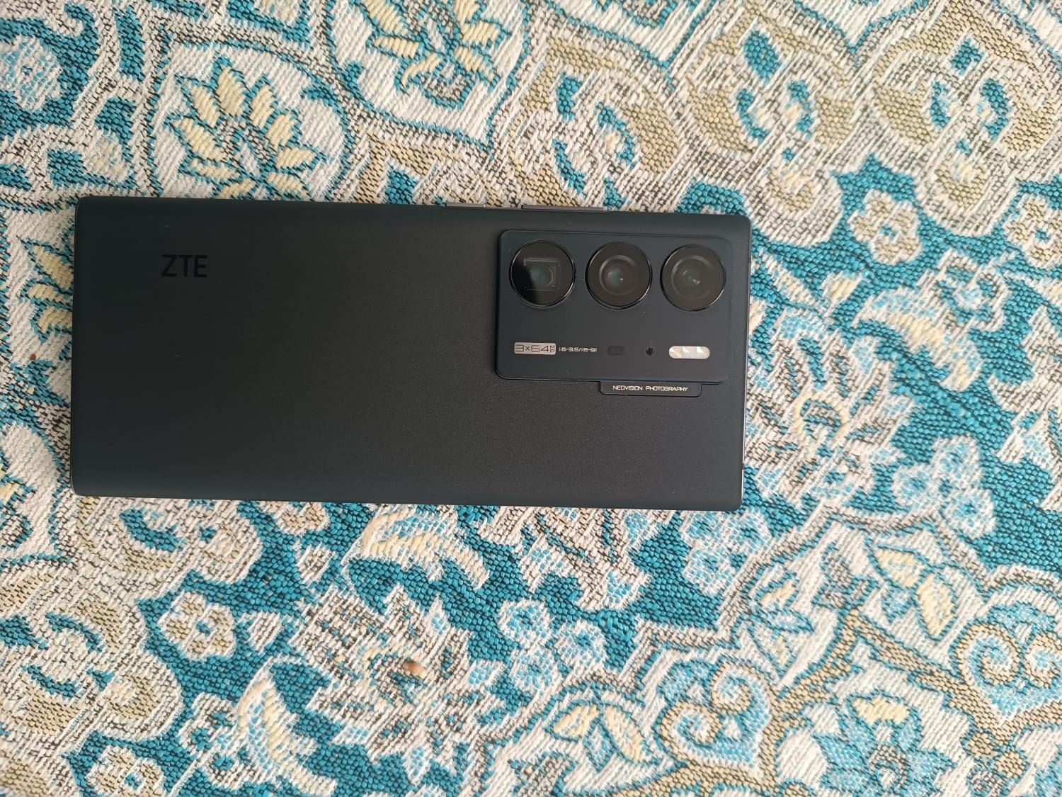 Zte axon 40 ultra