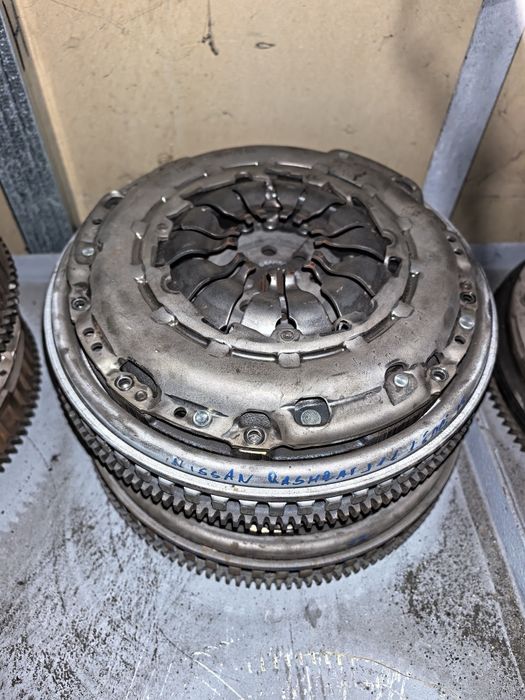 Демпфер/Демпферен маховик за Nissan Qashqai j11 1.5dci