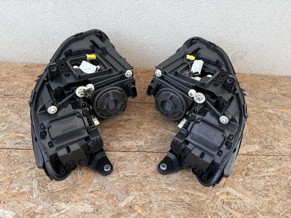 SET Far stanga dreapta Mercedes CLS W257 Full LED MULTIBEAM Originale