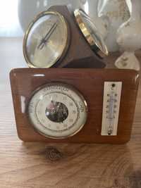 Obiecte vintage, ceas , termometru , tablou bătrân cu pipa