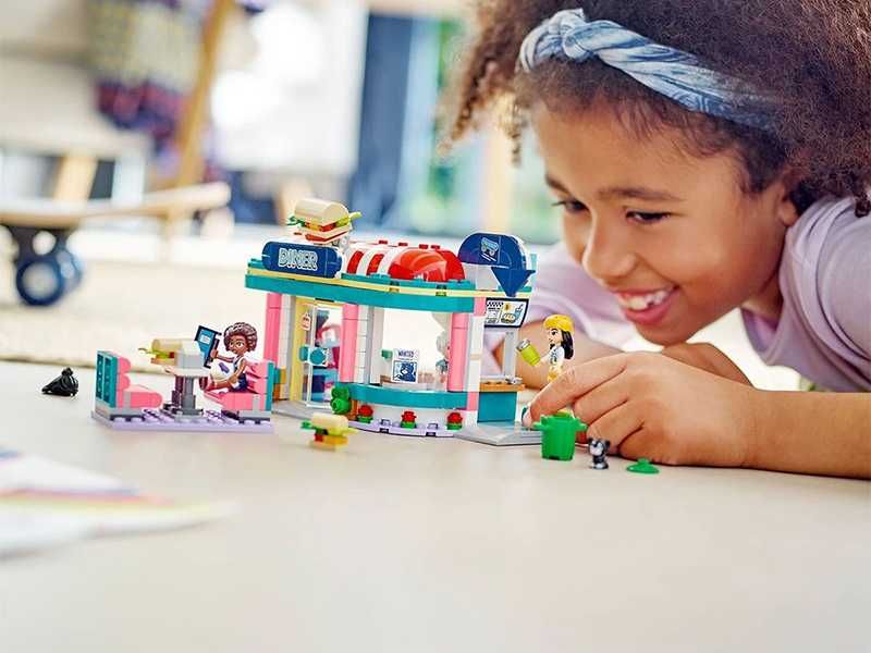 НОВИ! LEGO® Friends 41728  Ресторант в центъра на Хартлейк