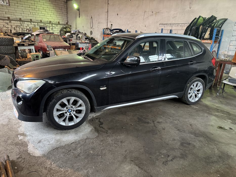 BMW X1 - 2.0 diesel 143cp - cutie automata - an fab 2011 - panoramic