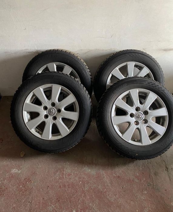 Продам колеса в сборе на Камри 40