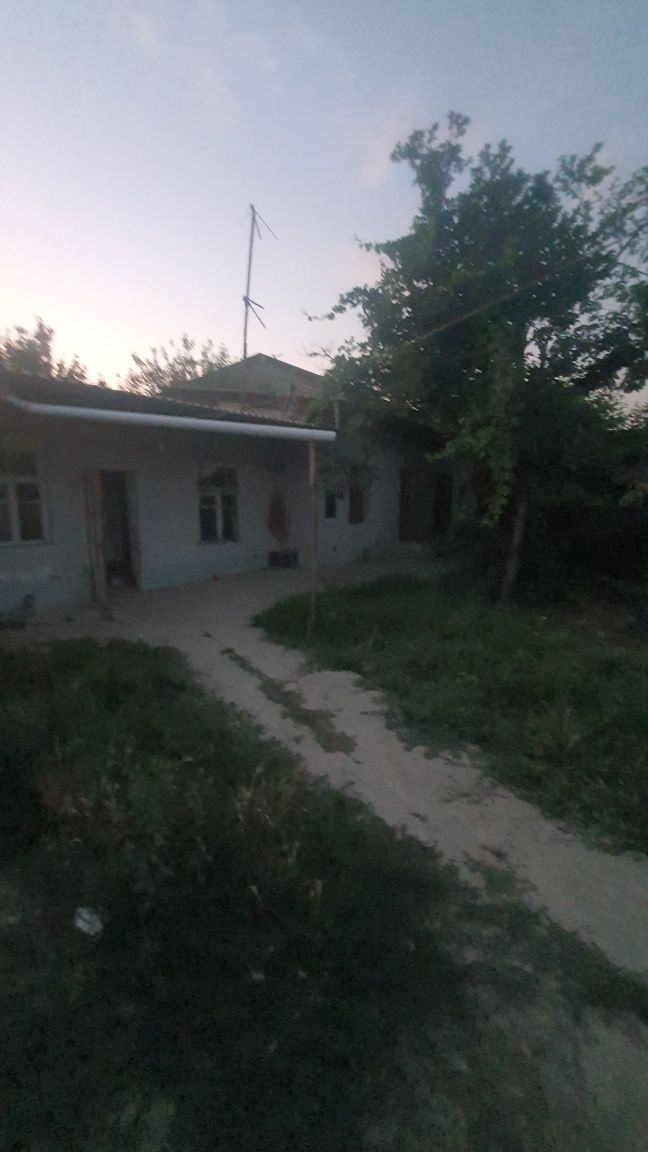 Uchaska olim polvon 3 xona