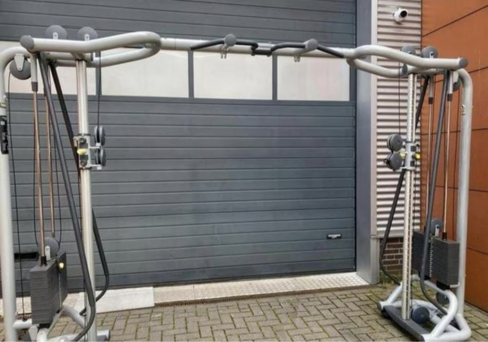 Фитнес уреди Technogym crossover кросоувър