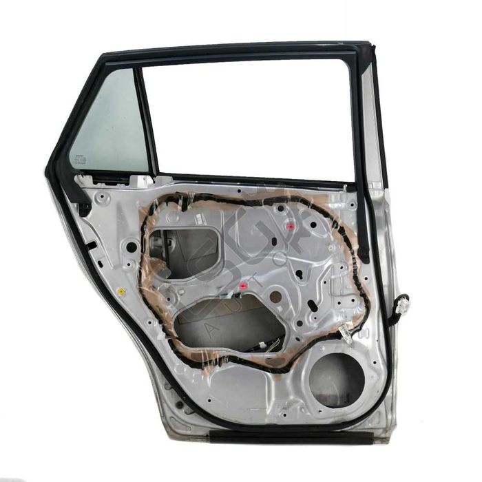 Задна лява врата Toyota Avensis III 2009-2015 ID:145904