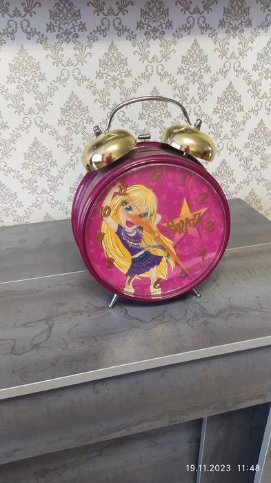 Часы детские Bratz