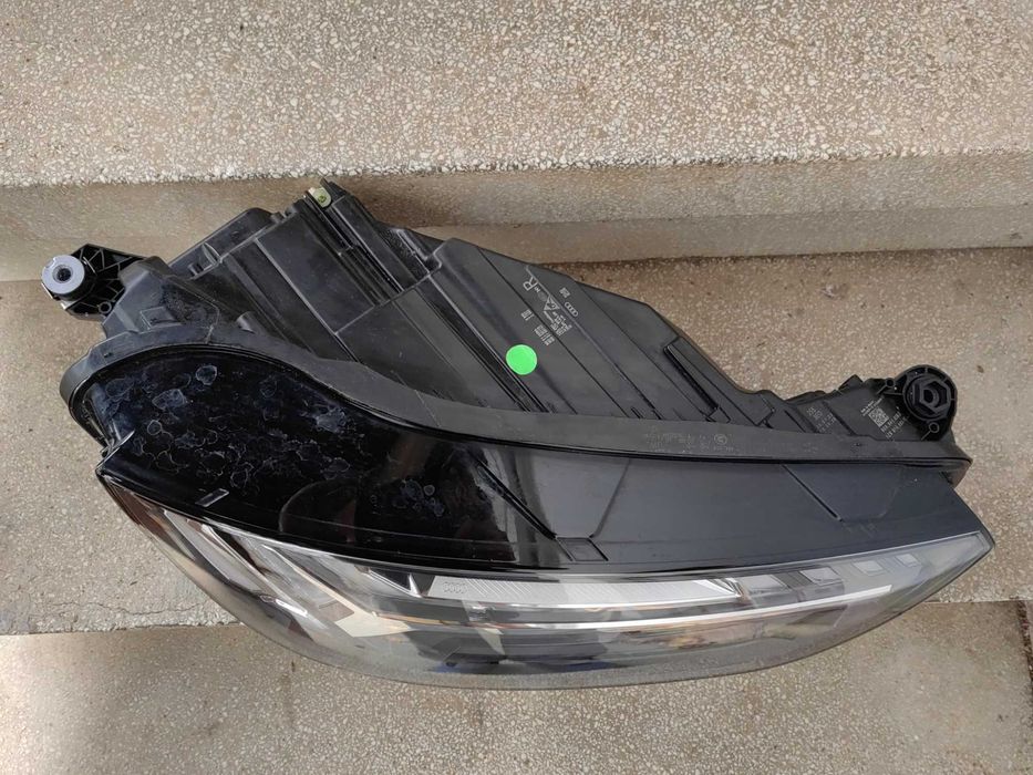 Фар Audi Q5 Matrix LED десен / Фар Ауди Кю5 LED Оригинален