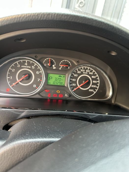 Gentra Avtomat 3-pozitsiya Srochna Sotiladi