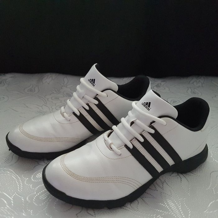 Обувки за голф Adidas Traxion