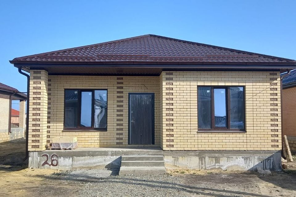 Дом, дача и земельный участок расположены в зона отдыха Коянди.