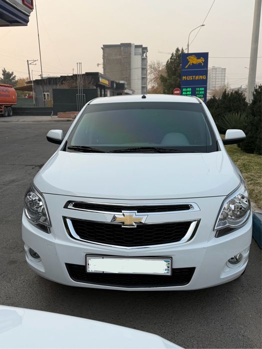 Chevrolet cobalt 2024