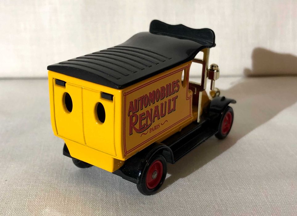 Macheta Lledo Days gone 1912 Renault Van - Automobiles Renault anii 80