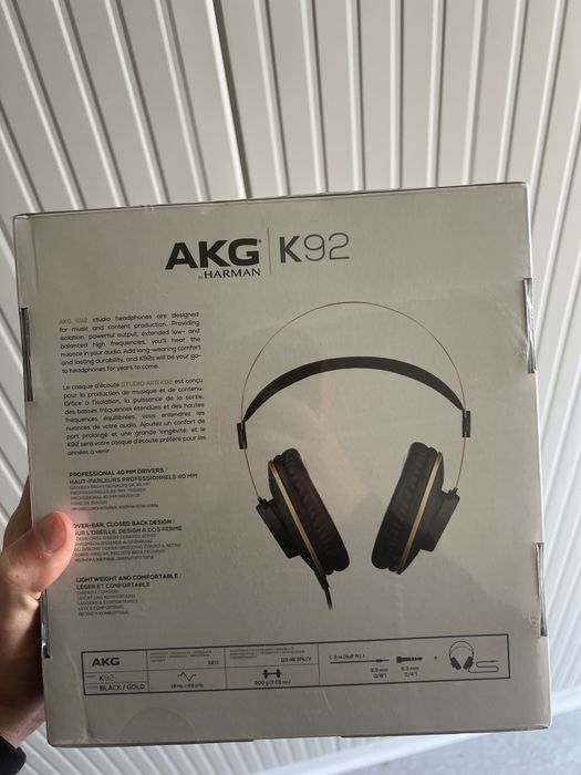 AKG 92 Нови слушалки
